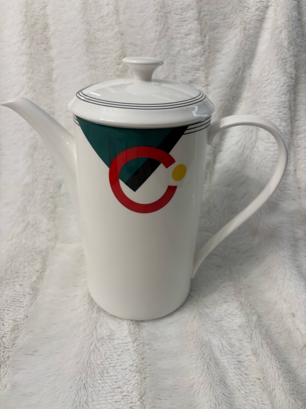 Vintage Mcm retro mikasa maxima porcelain coffee/teapot holds 5 1/2 cups